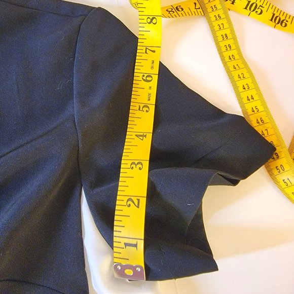 Woman's Top Short Sleeve Black with White Small Petite - Picture 9 of 12